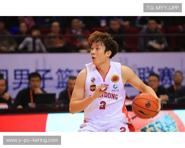 丁彦雨航复苏之路：从伤病阴影到重返篮球巅峰的挑战与突破