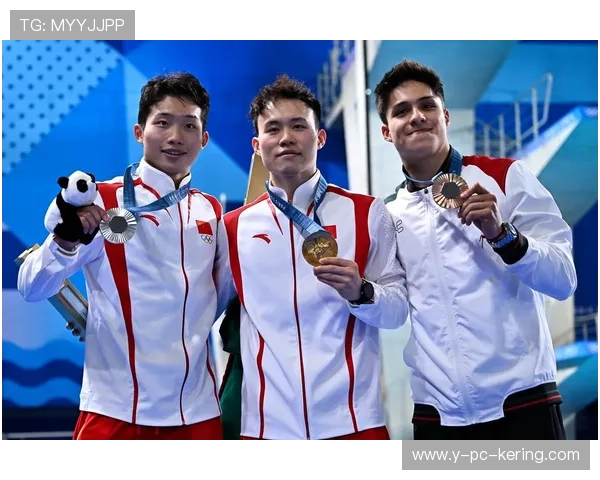 谢思埸凭实力闪耀赛场展现中国跳水队不屈精神与卓越风采