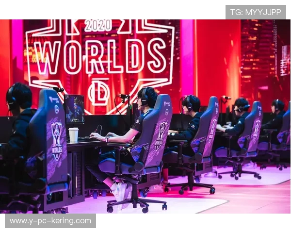 IG与T1激战正酣谁将问鼎英雄联盟全球总决赛冠军的巅峰之战