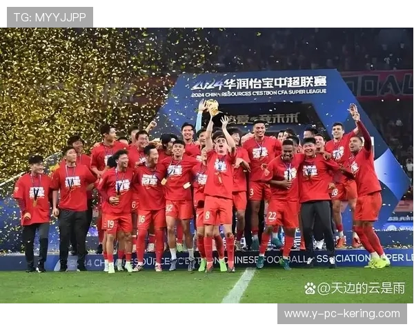 南京足球队的拼搏之路：从默默无闻到赛场辉煌的奋斗故事