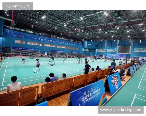 重庆羽毛球队战术解析与运营体系探讨助力羽毛球发展