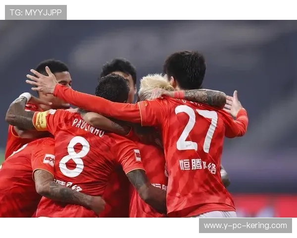 卡马斯与塞兹兰激战正酣谁将成为本场比赛的胜者