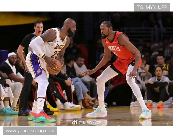 湖人勇士火箭激战再起NBA赛季精彩对决引发球迷热议 湖人勇士火箭激战再起NBA赛季精彩对决引发球迷热议